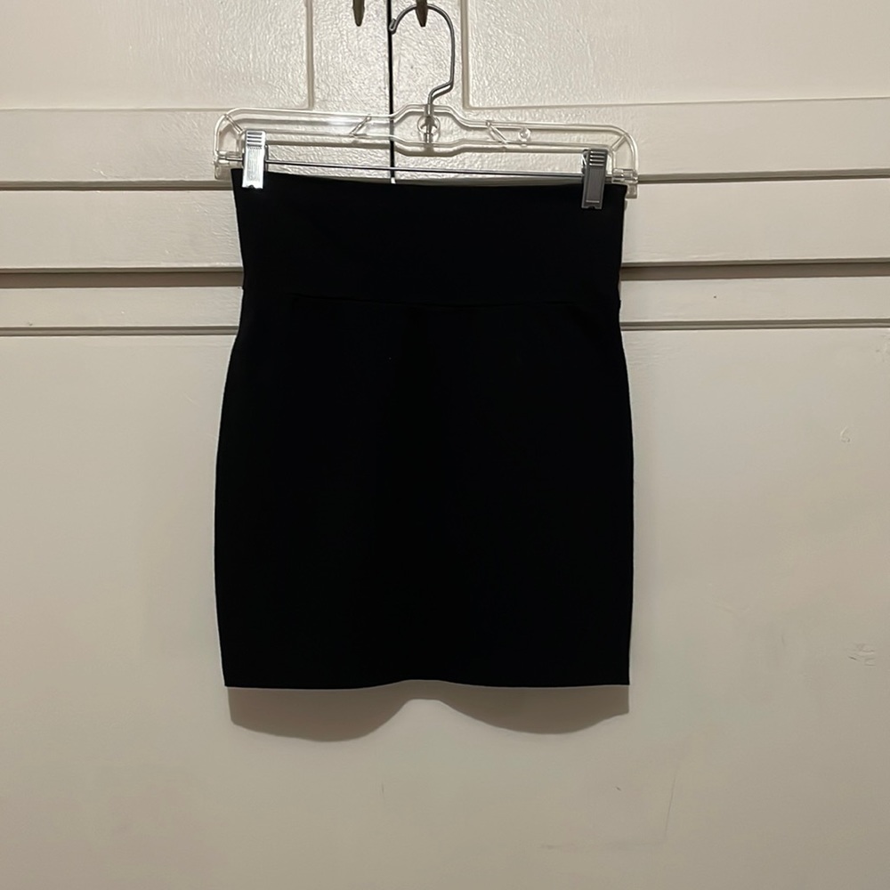 NWOT Charlotte Russe Black Mini Pencil Skirt